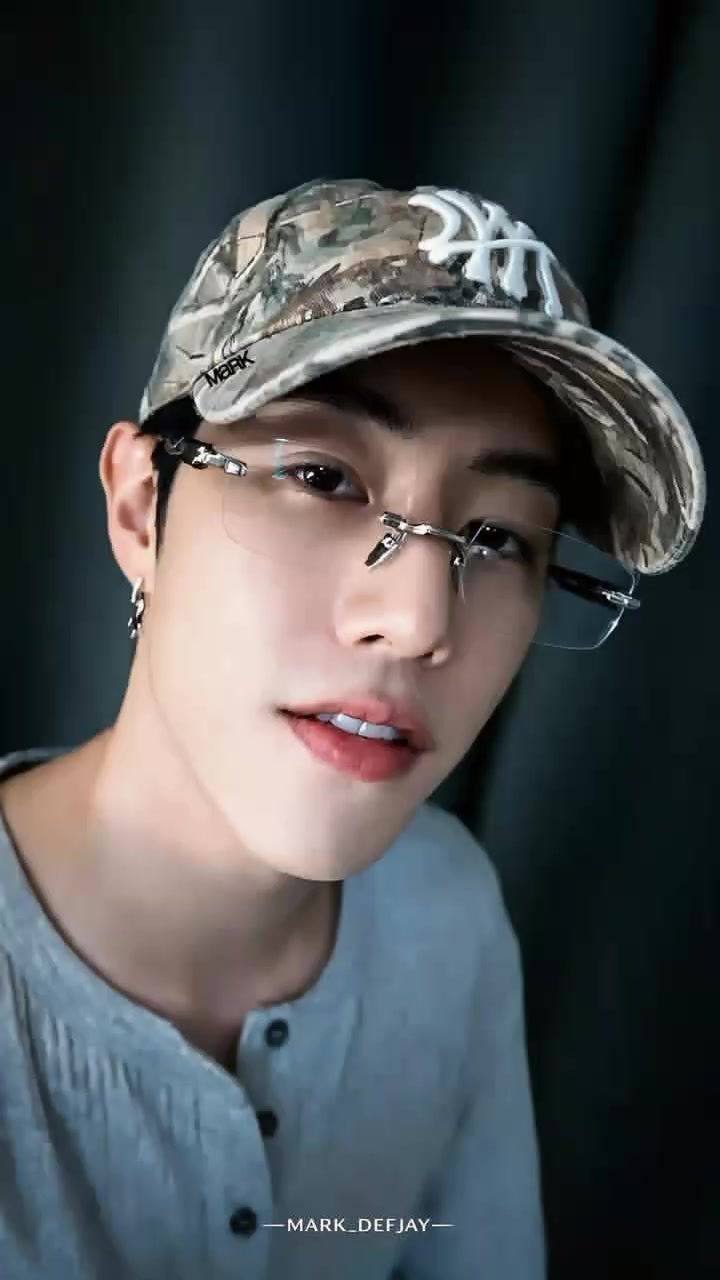 @yui💚igot7jayb🌴TR.EE🍂🌳陈哲元
