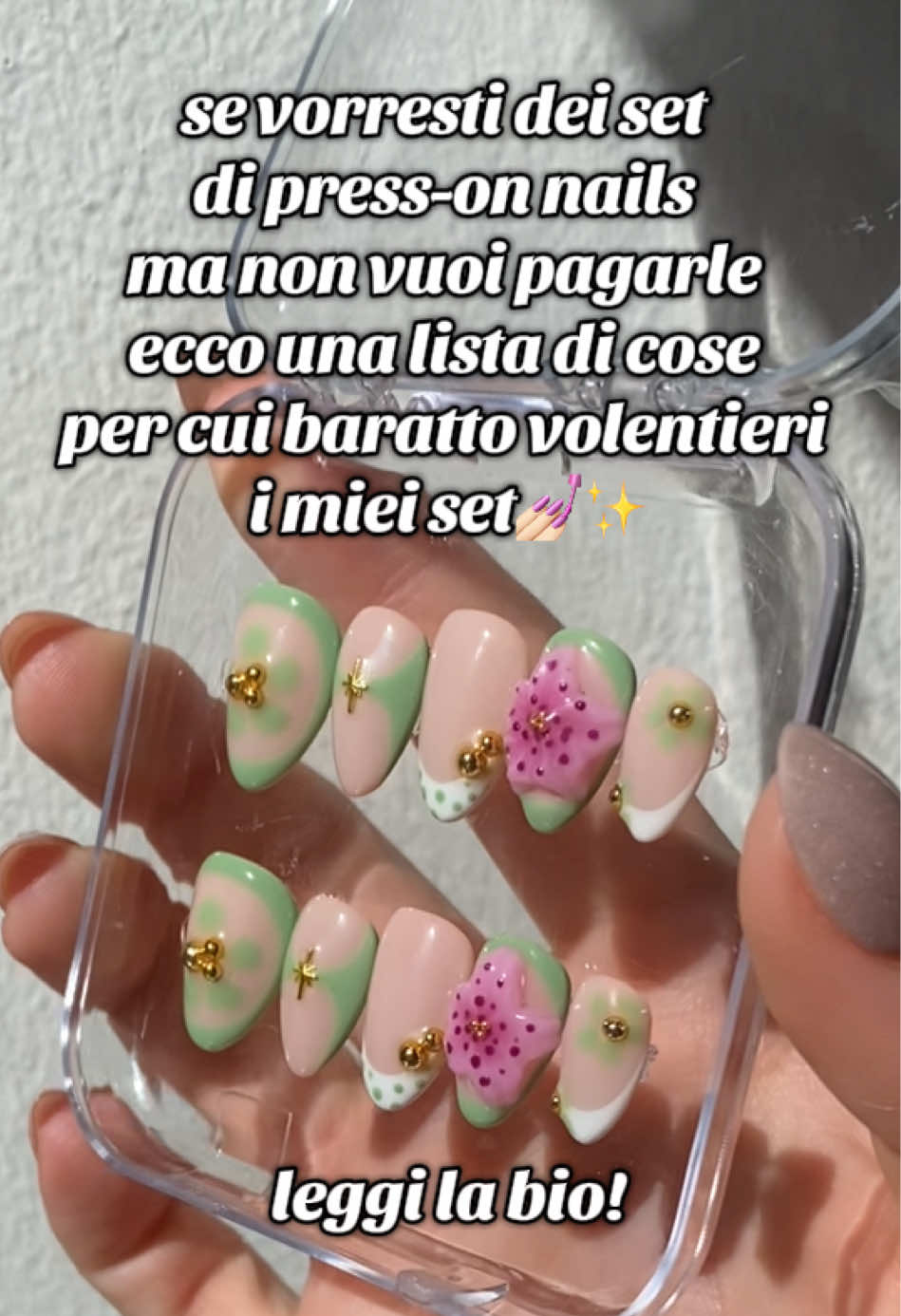 @press-on nails by Starmoth✨