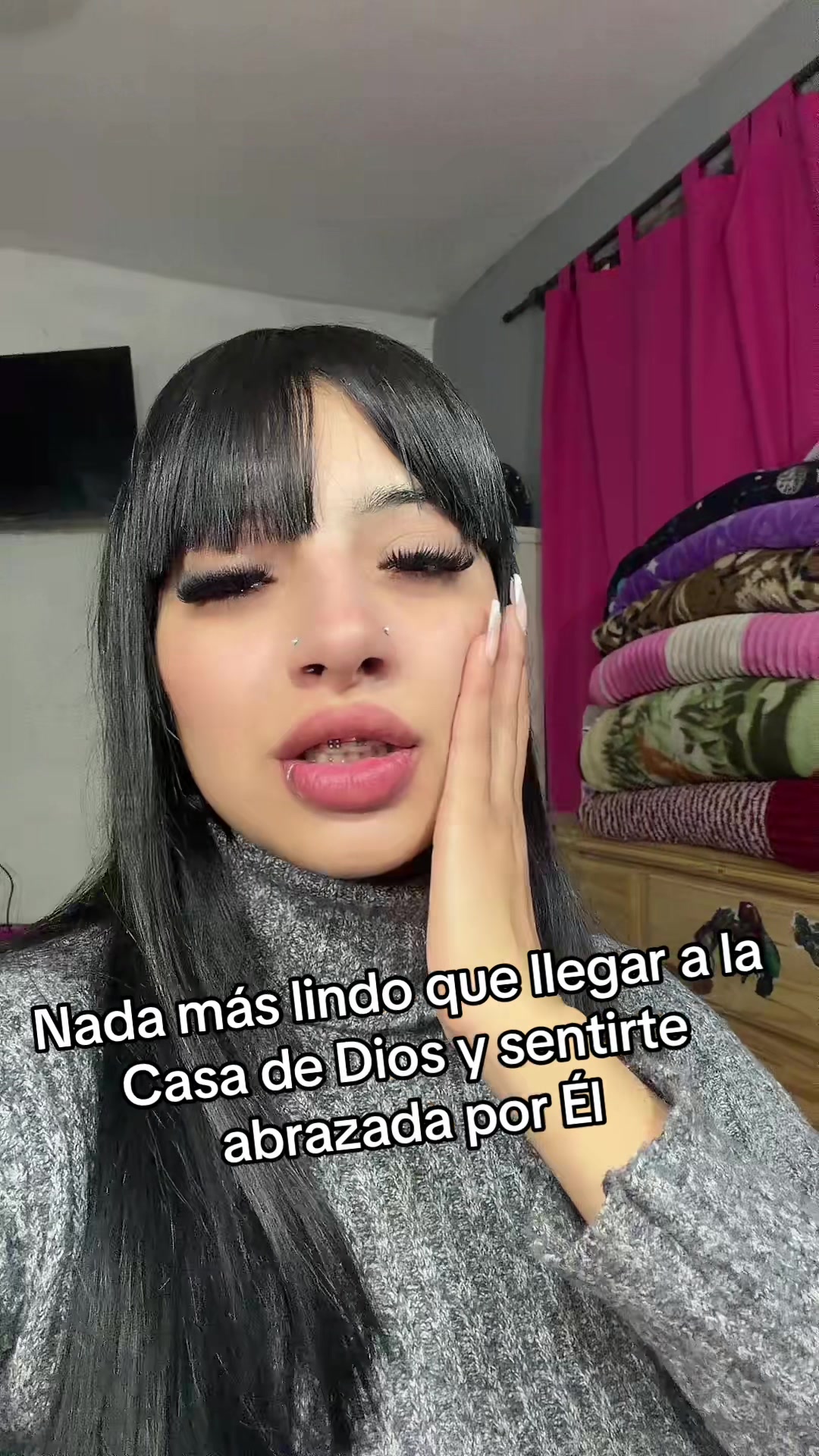 @Anaahii1