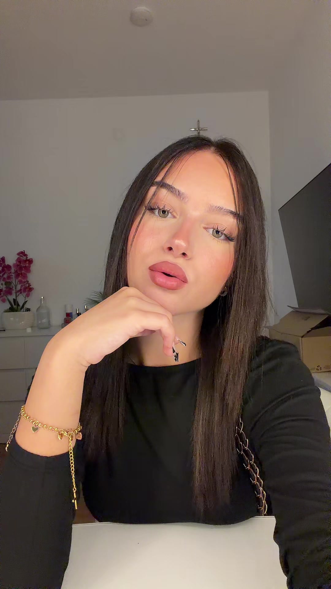 @aleyna