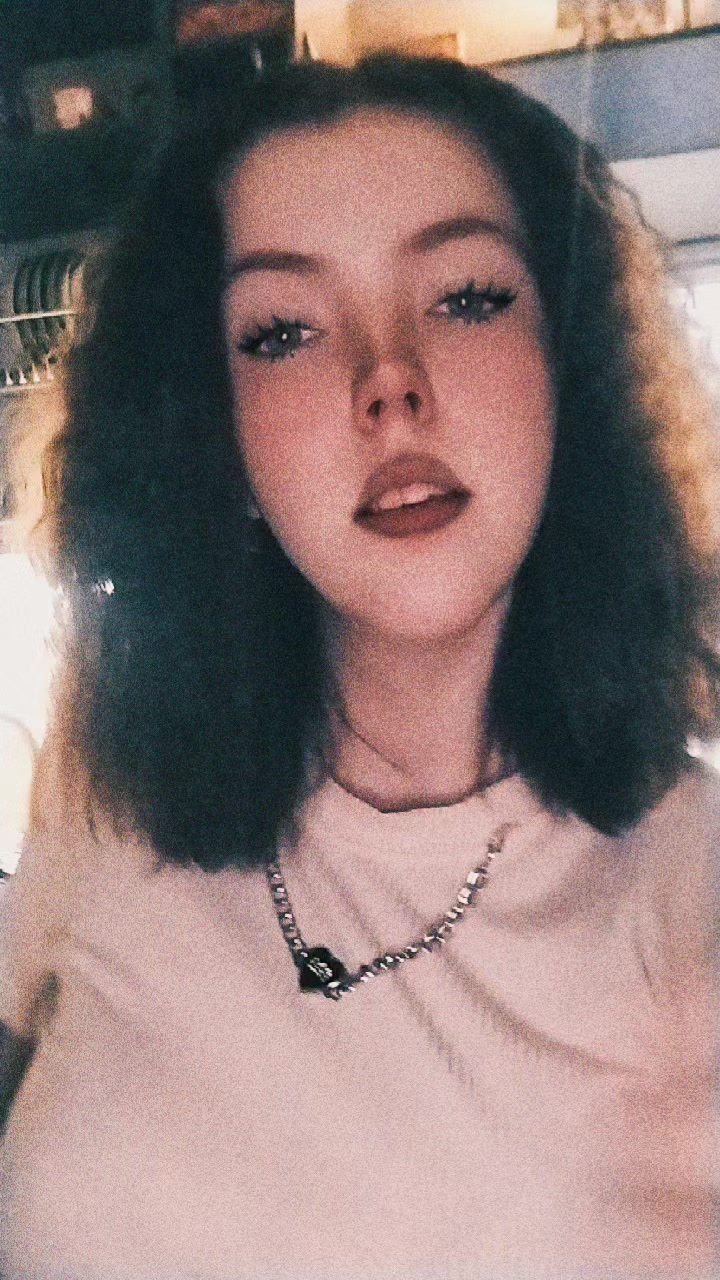 @🥀🖤𓆩Ꝟⱥłēɍīɏⱥ 𓆪🖤🥀