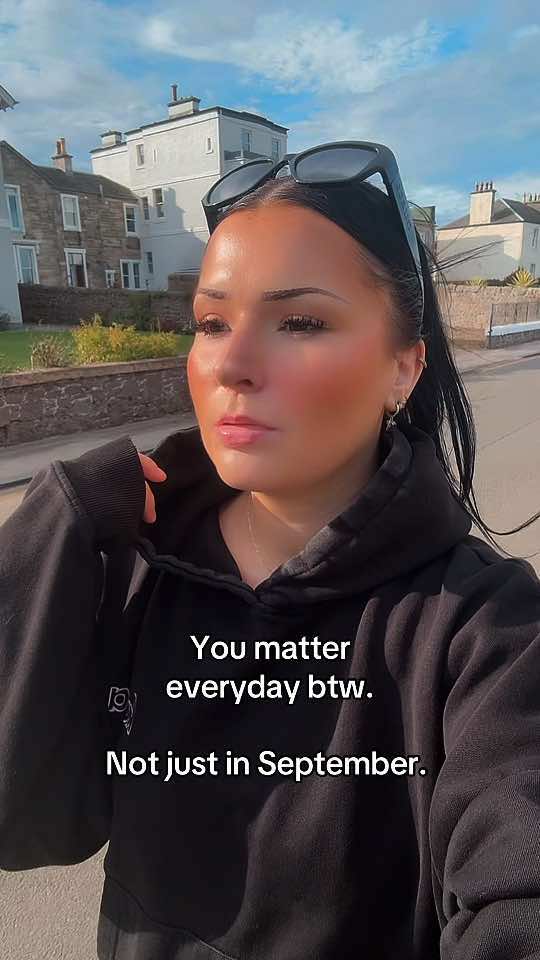 @Chloe Gilchrist