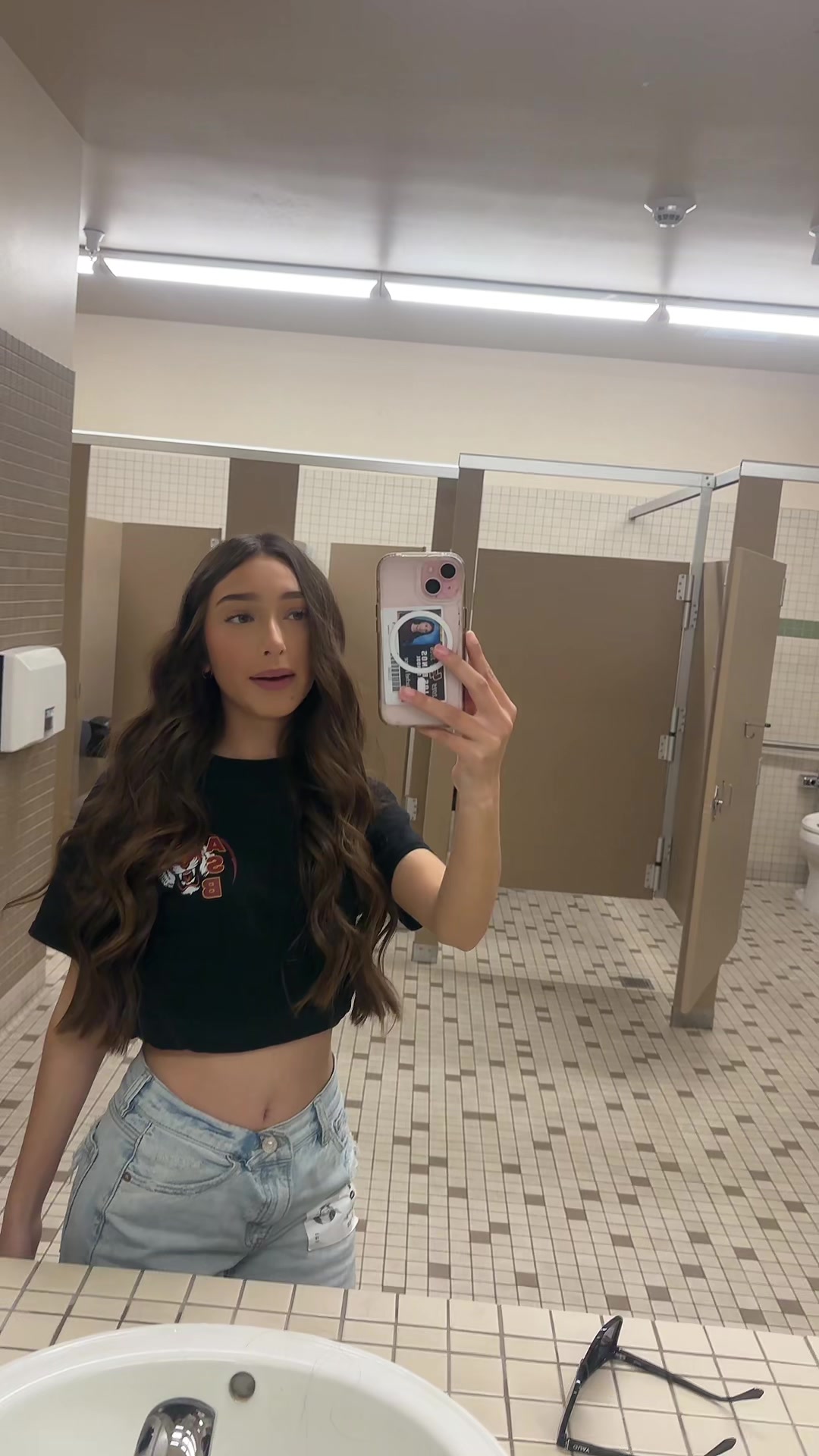 @𝐑 𝐀 𝐂 𝐇 𝐄 𝐋