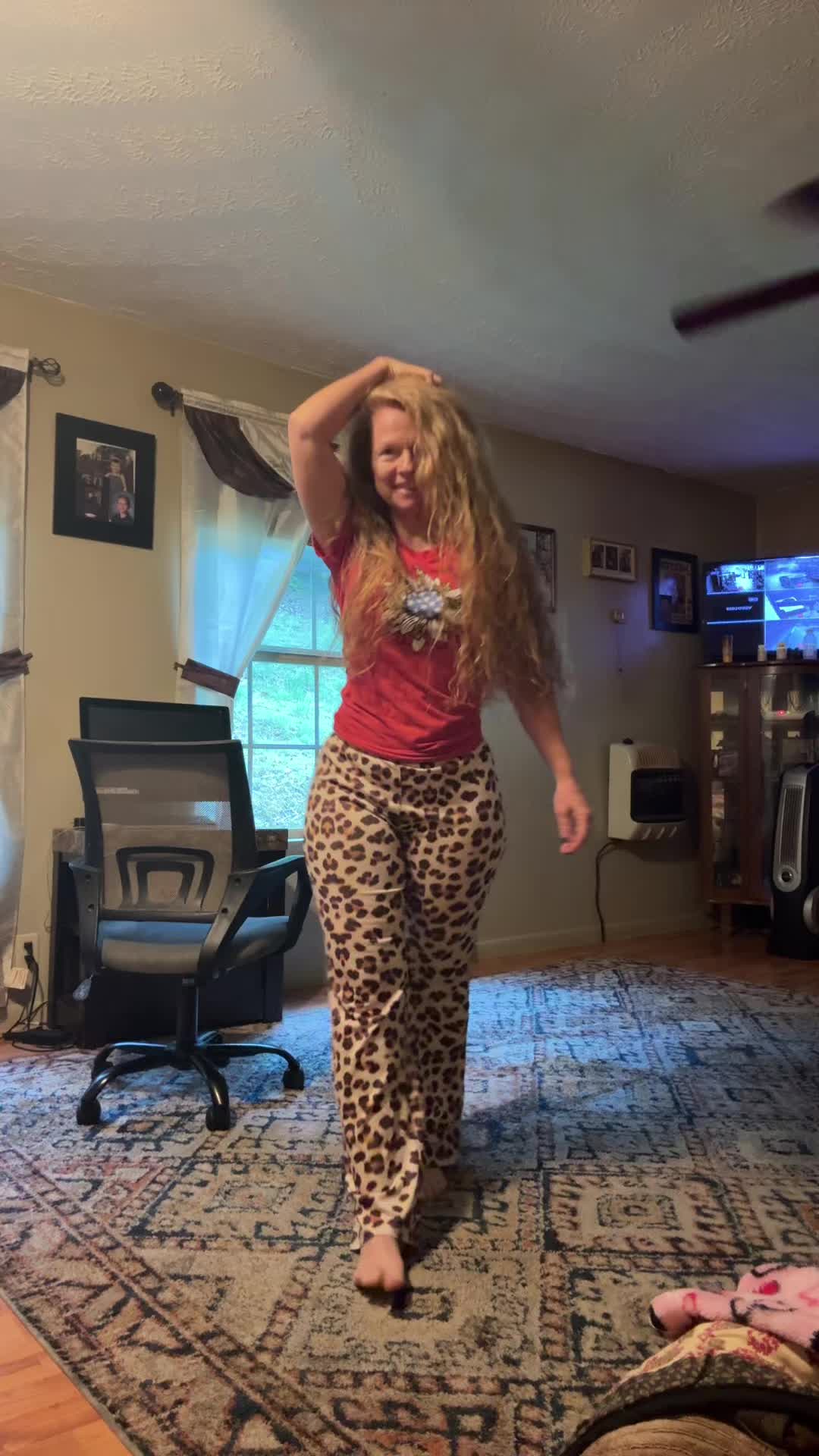 @Gg
