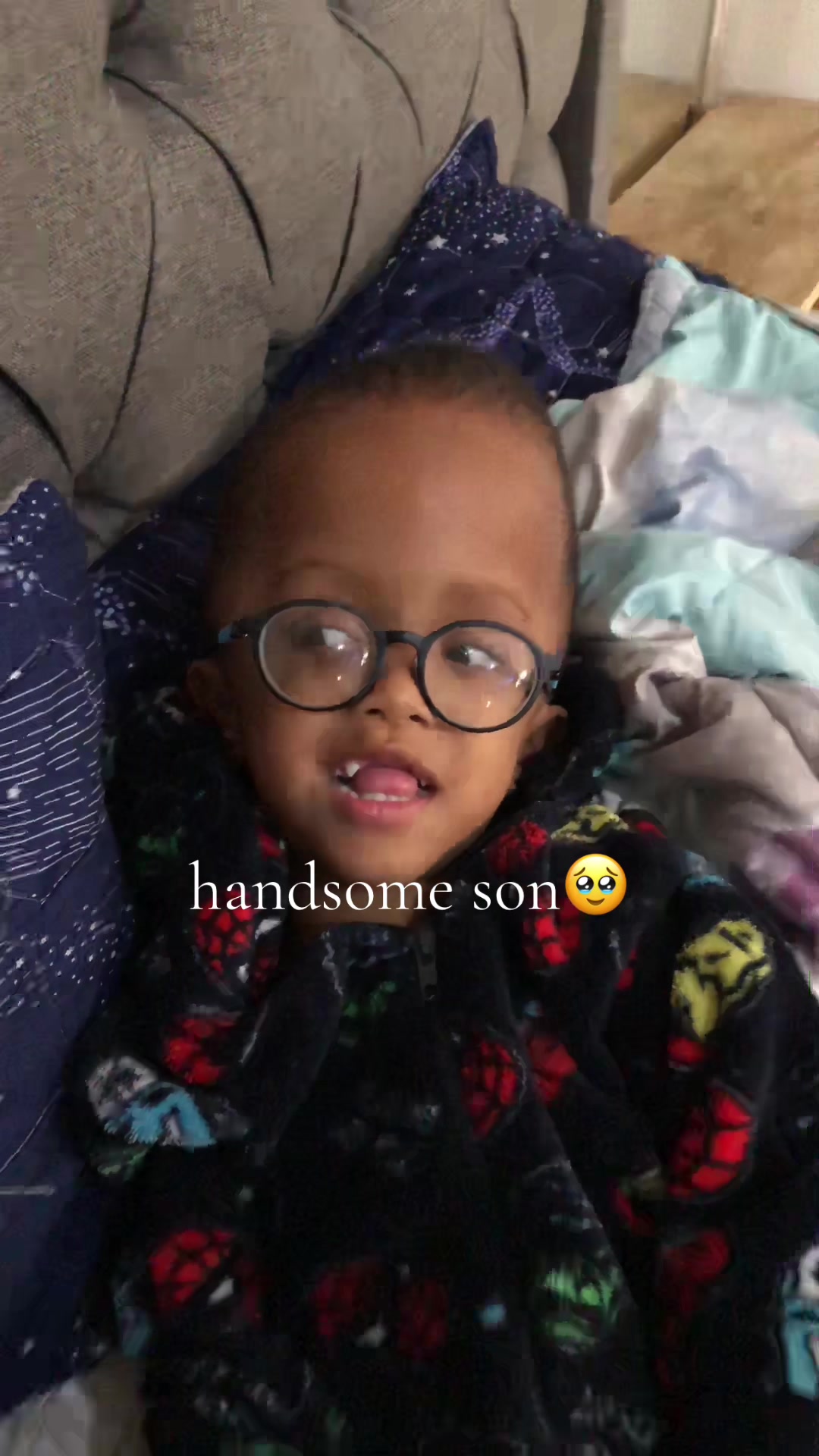 @MOMYCRUZ👩&zwj;👦