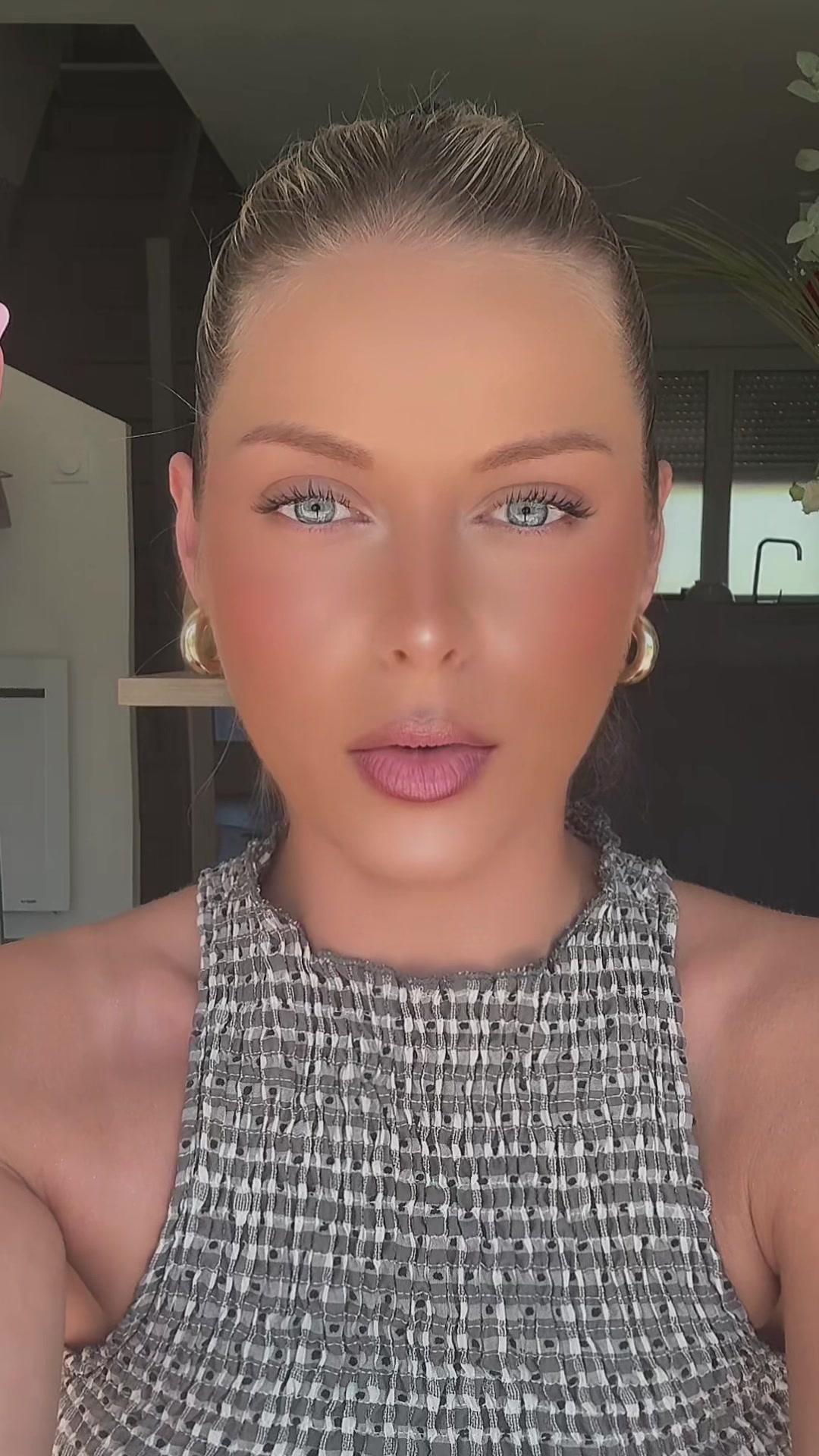 @𝙽𝙴𝙽𝙰_𝙱𝙽𝚃