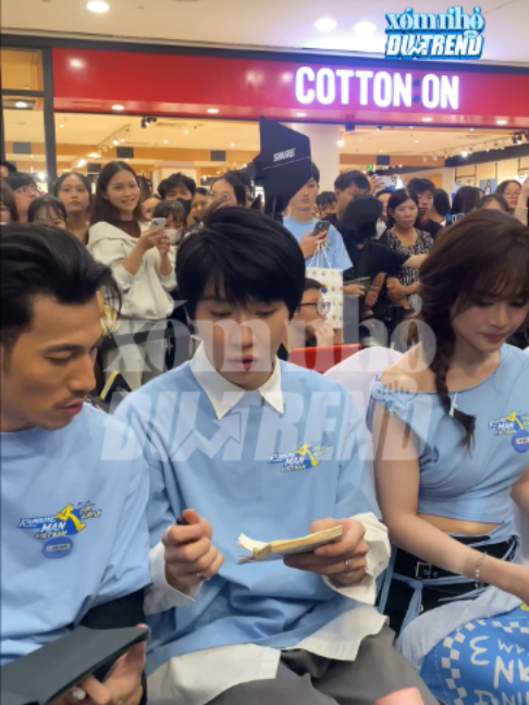 @Xóm Nhỏ Đu Trend