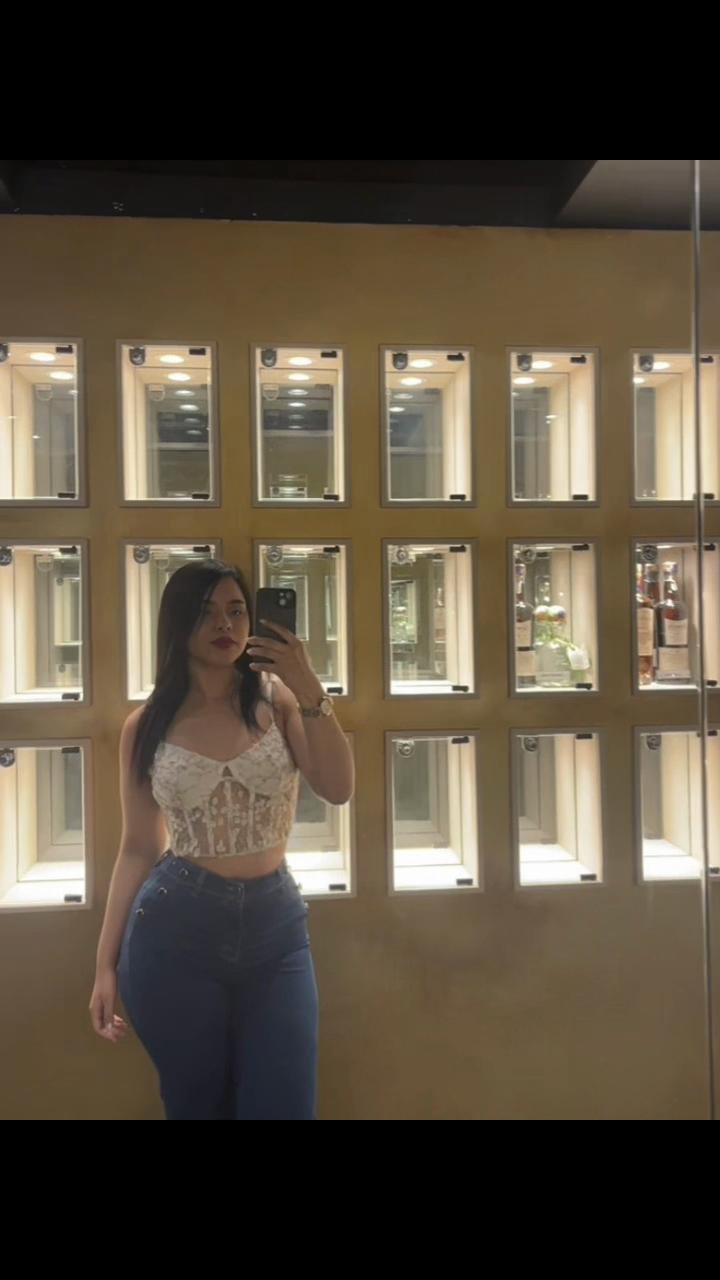 @melanienicole30