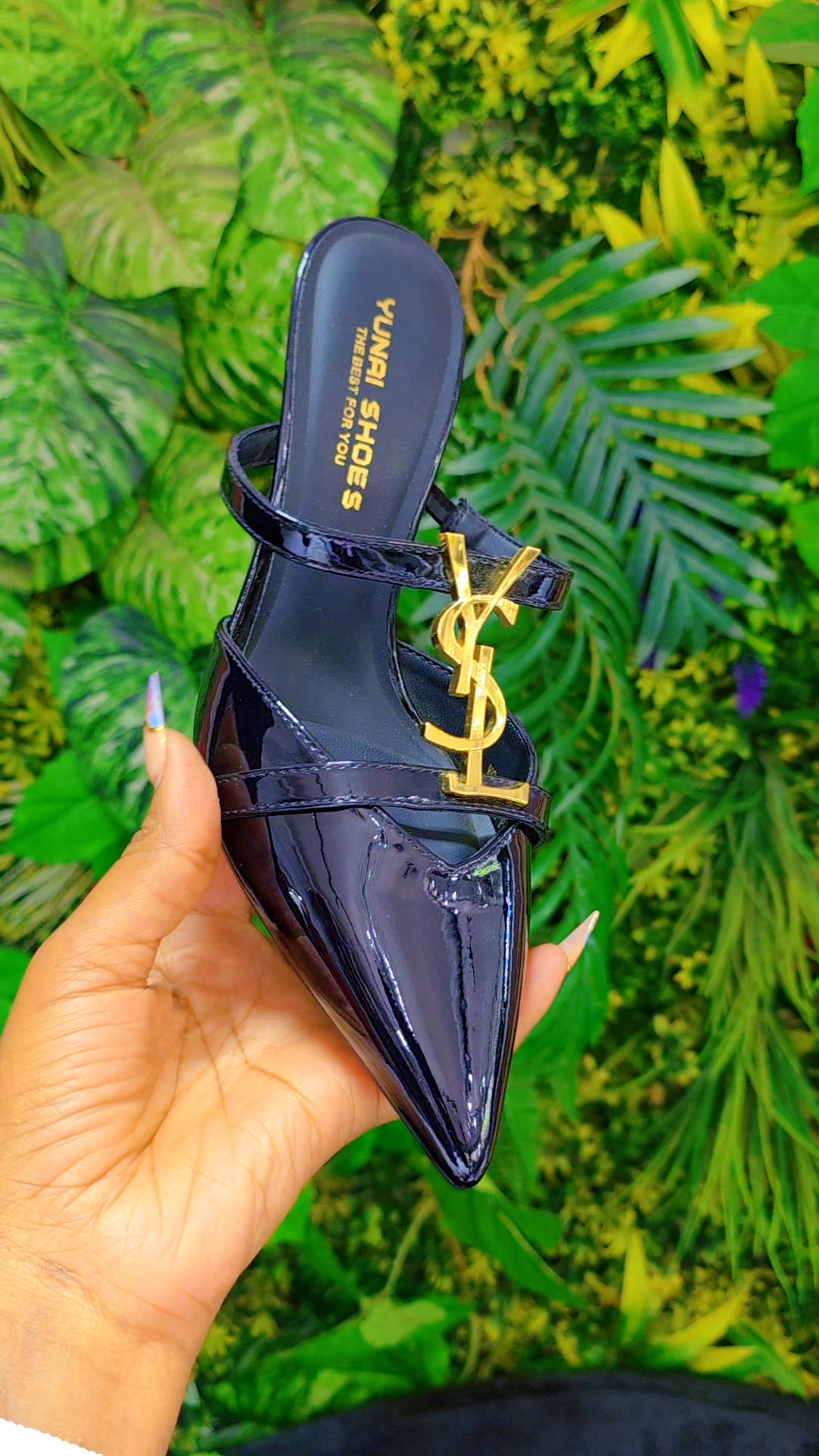 @Anne's Fashion line