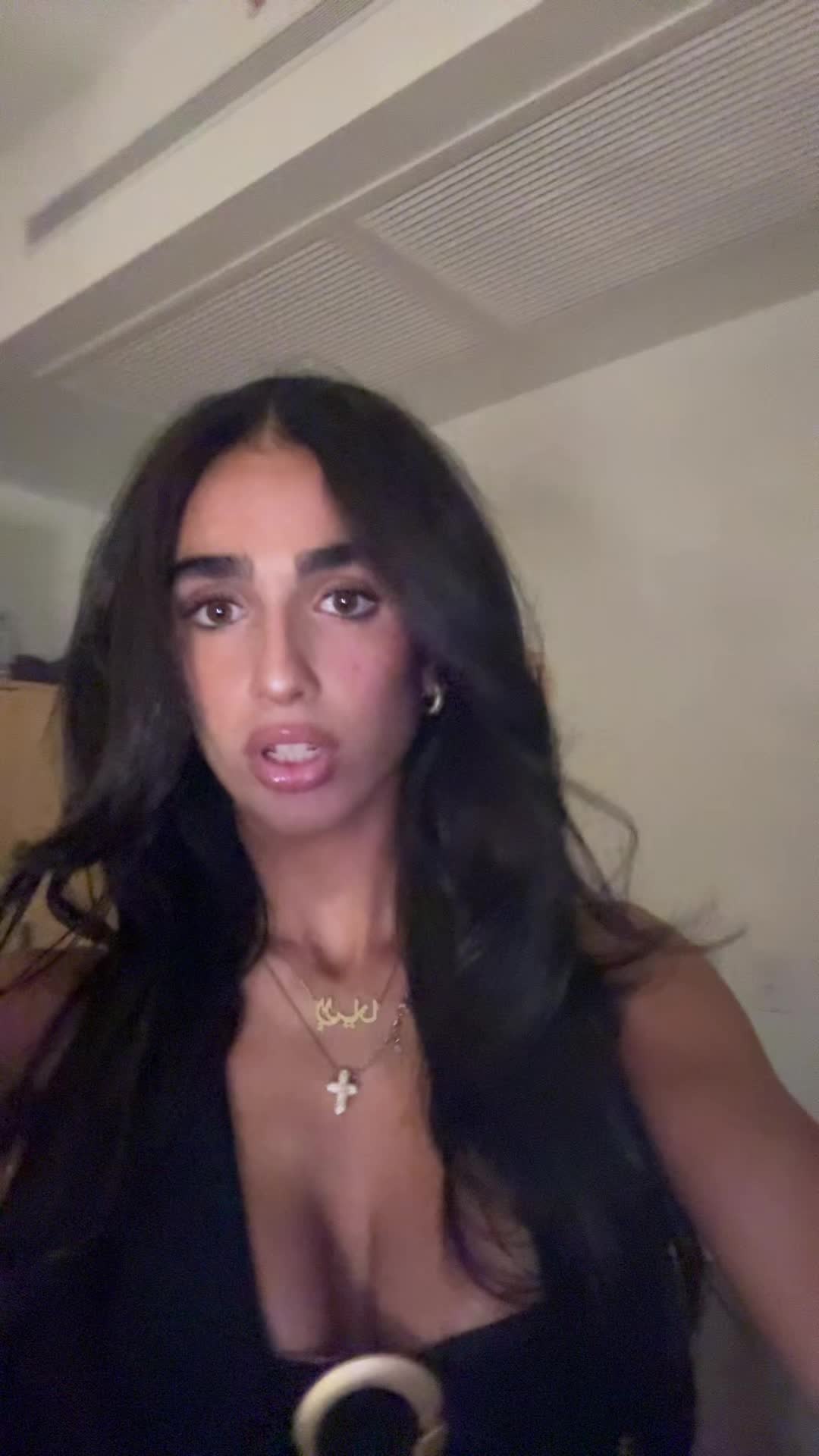 @E