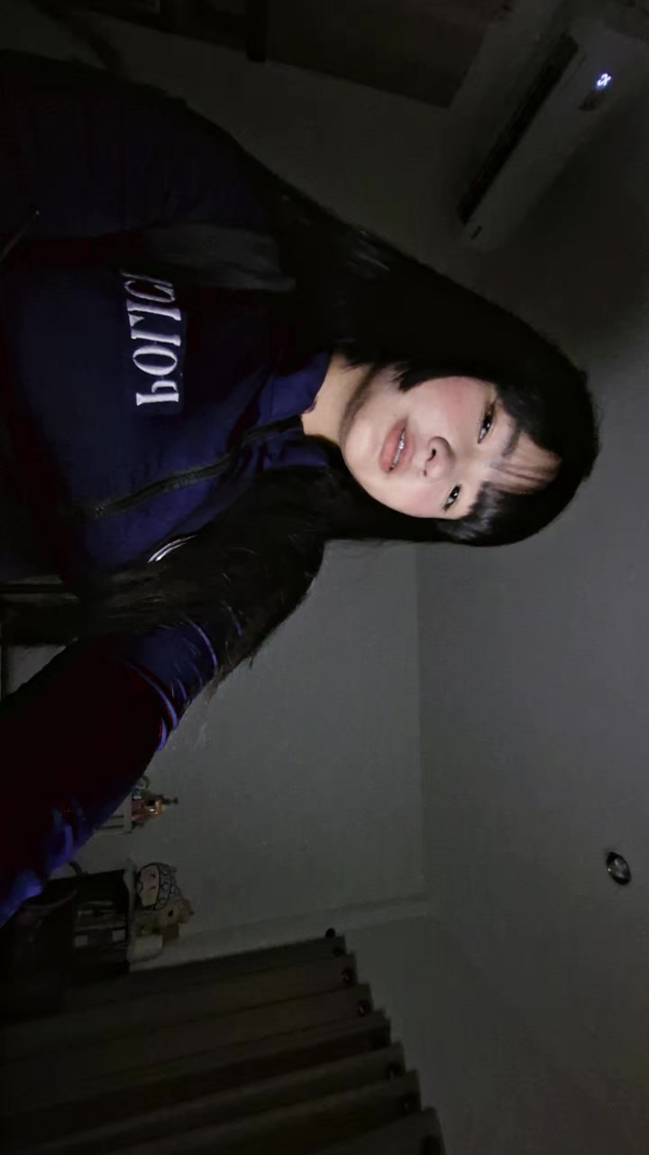 @leedarin