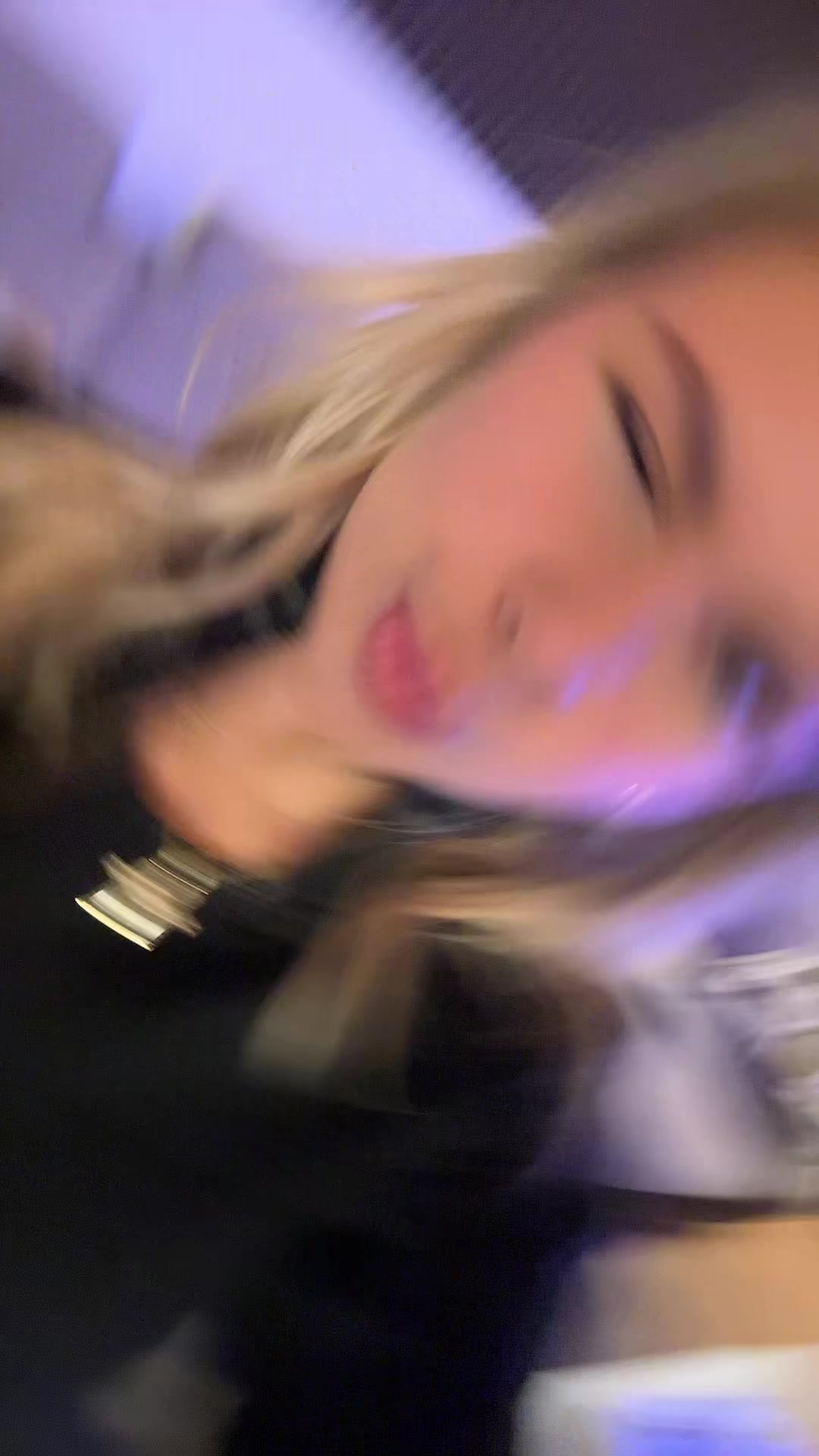 @elena