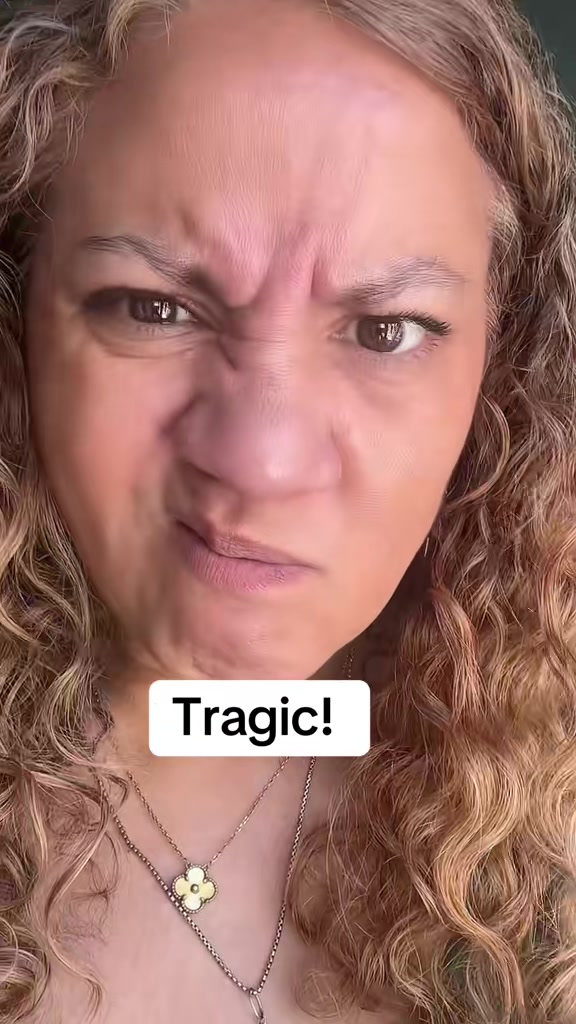 @Bella