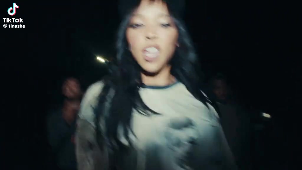 @tinashe_crashout27