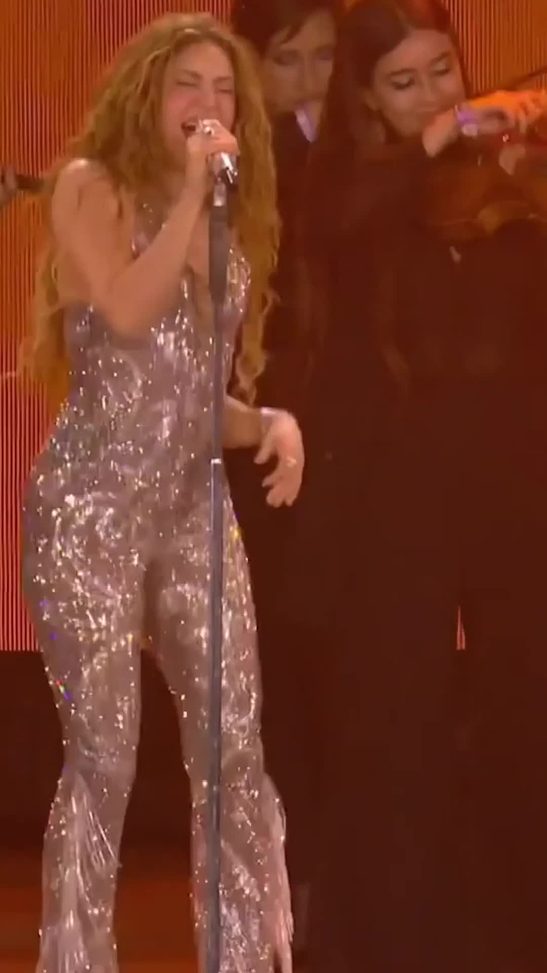 @ShakiraSquad