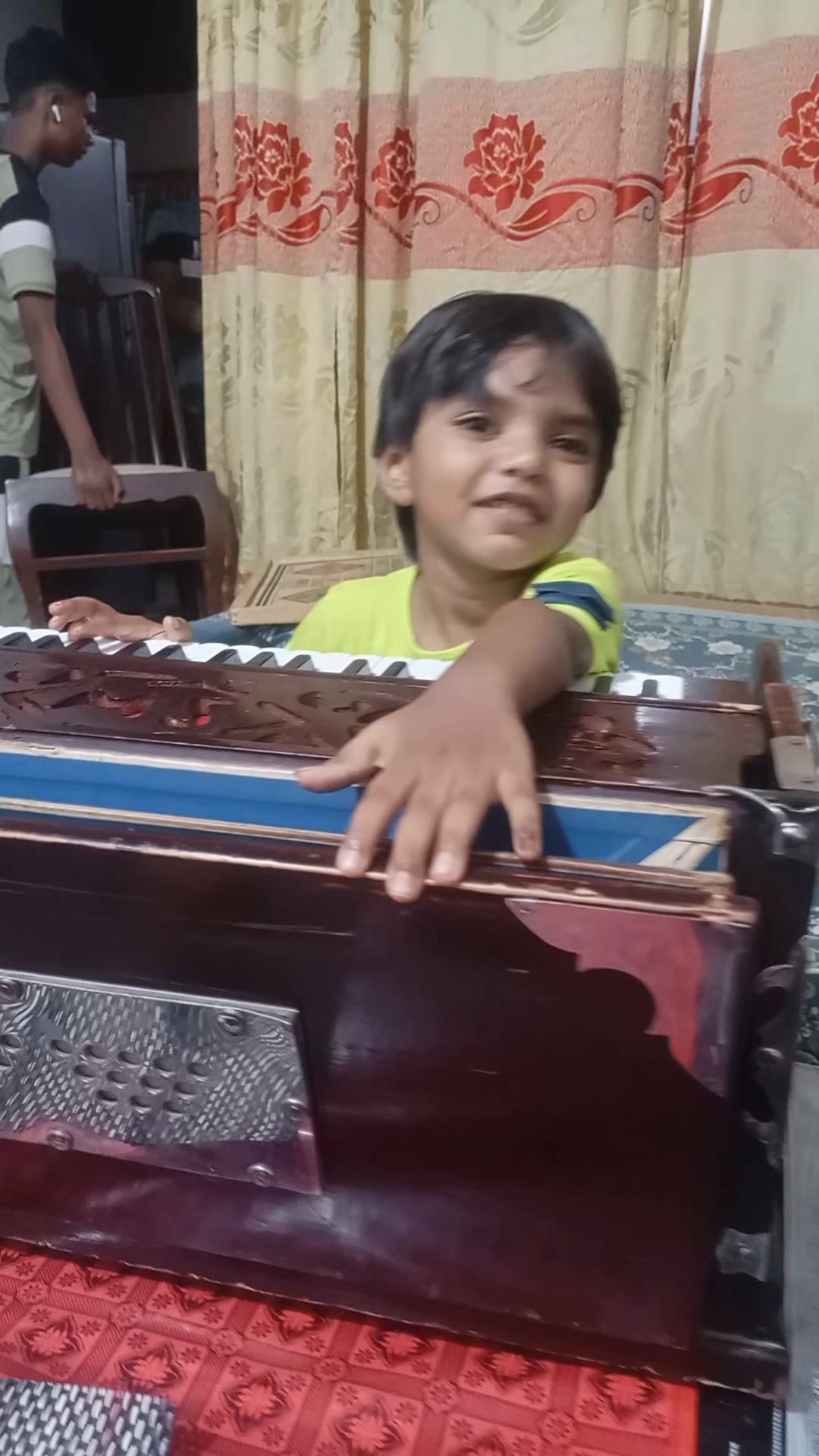 @Shafqat Bhatti1982