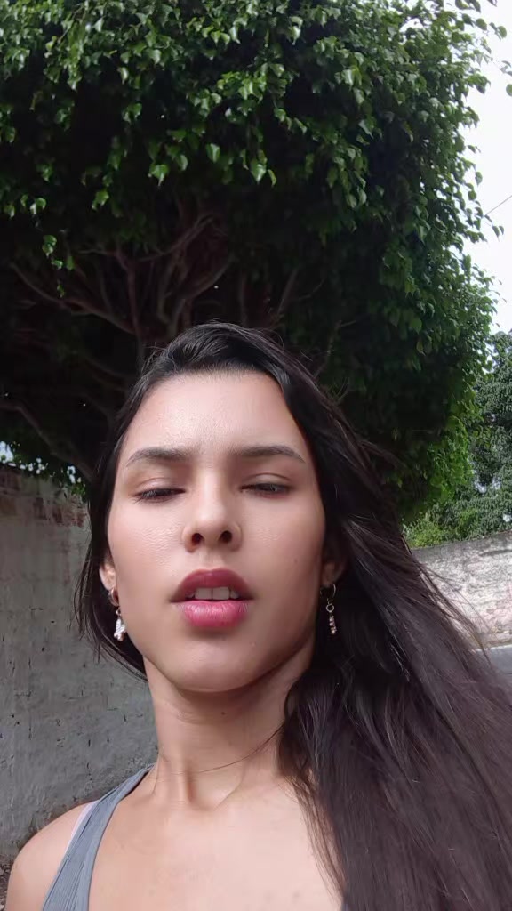 @Luciana Santana