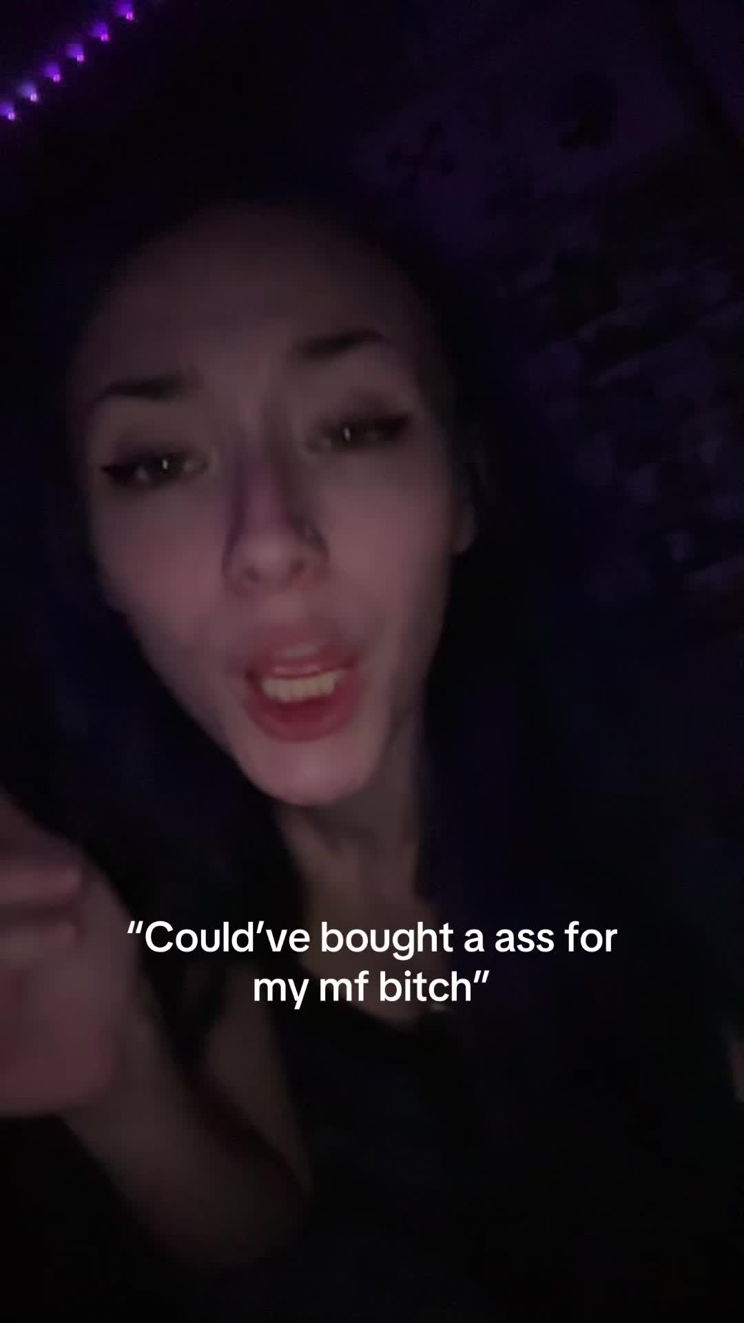 @Ava