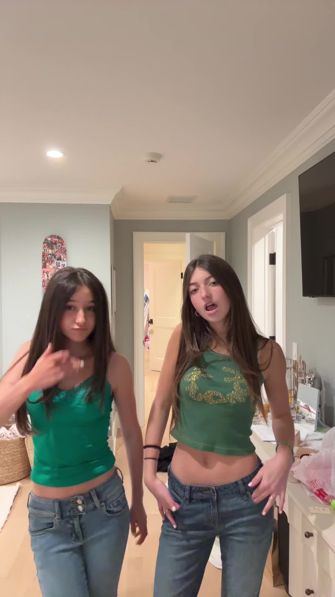 @🩵🪽😚
