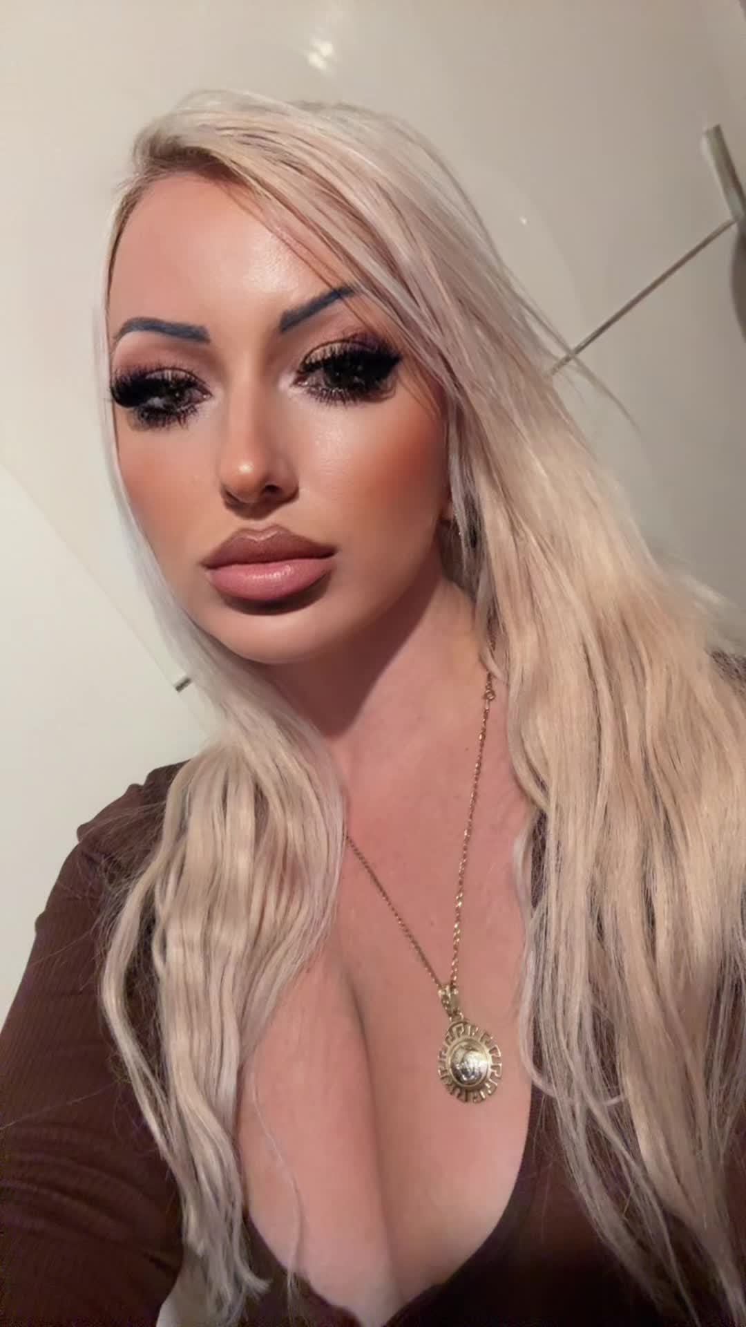 @Nadia Rogan Diamond💎
