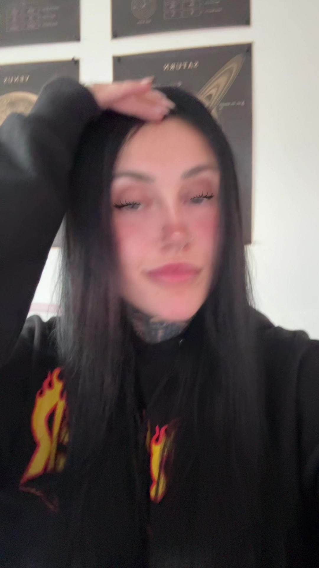 @Lauren🖤