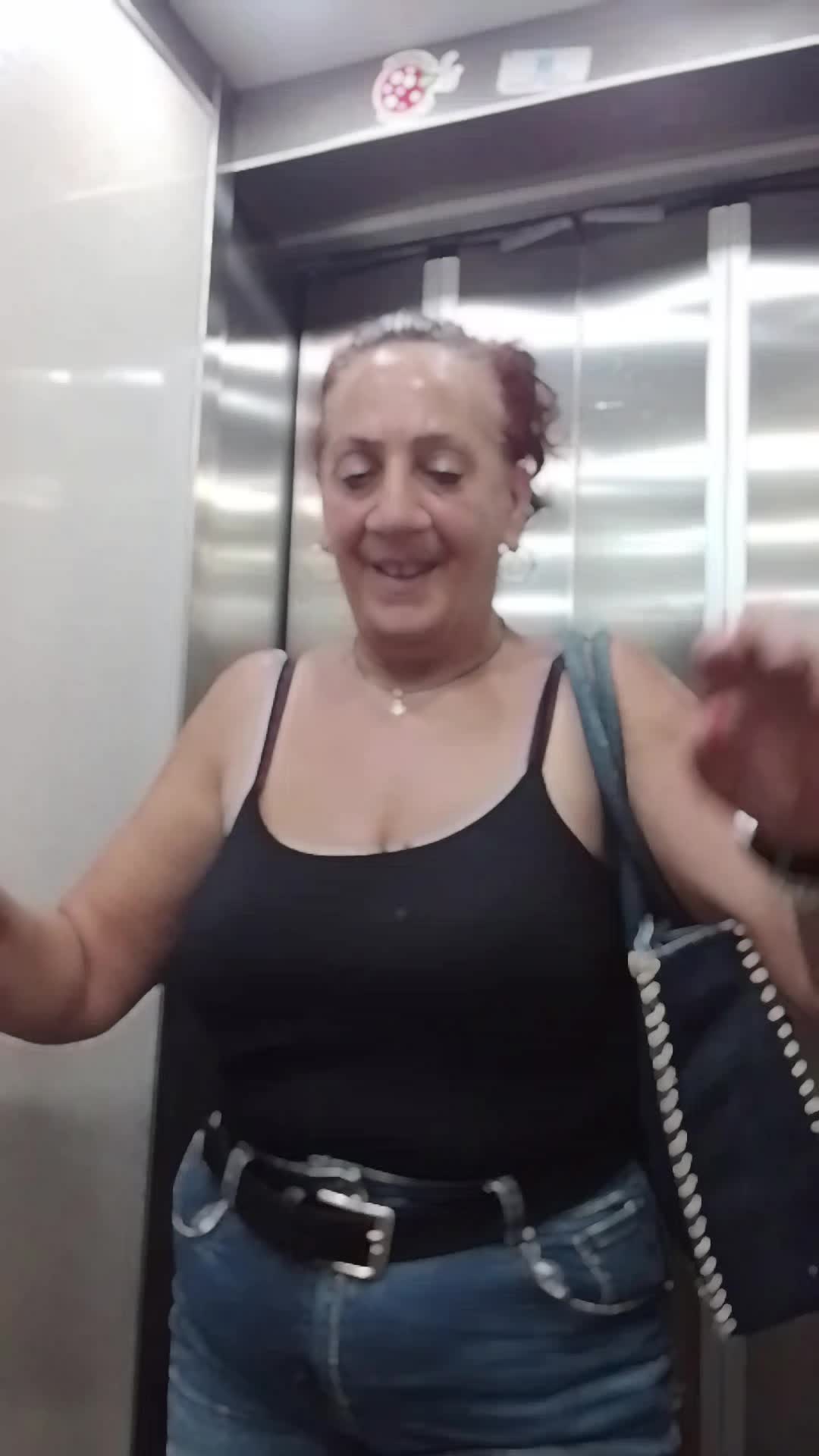 @mirellacarchidi10