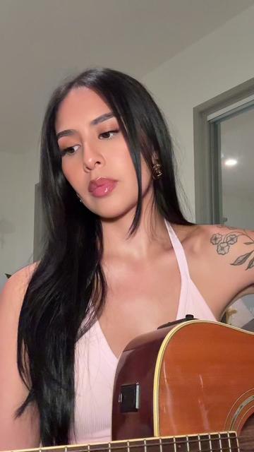 @😚