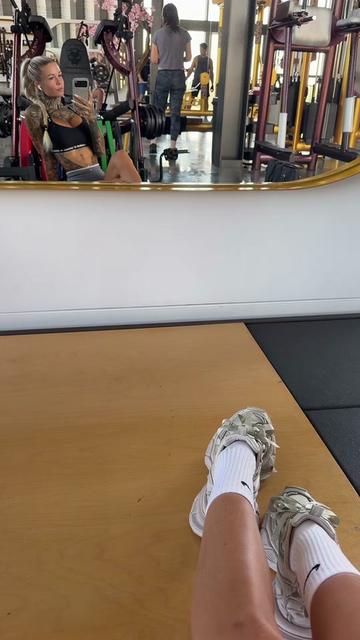 @lina__melon