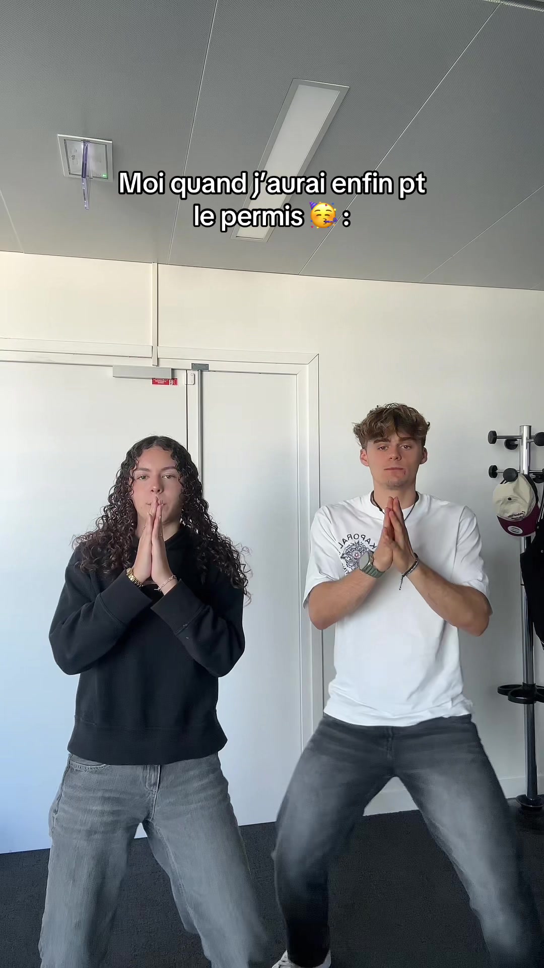 @larzizealanaa