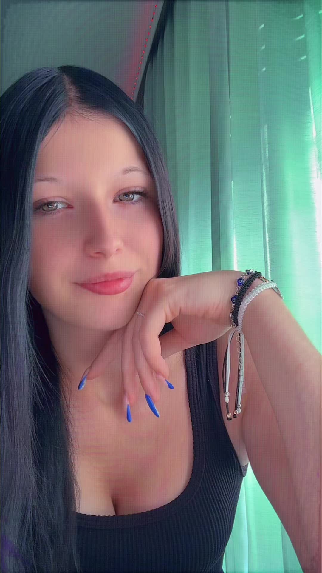 @leonye_iulian