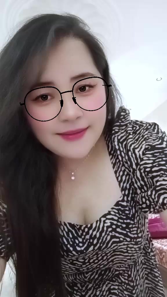 @MISS DIMPLES 16❤️