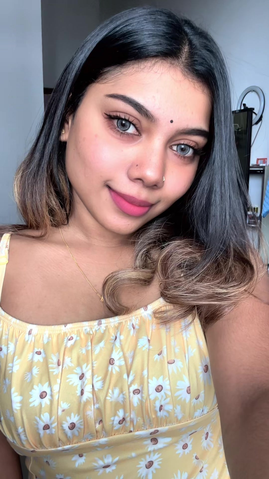 @Aishuu🖤👀