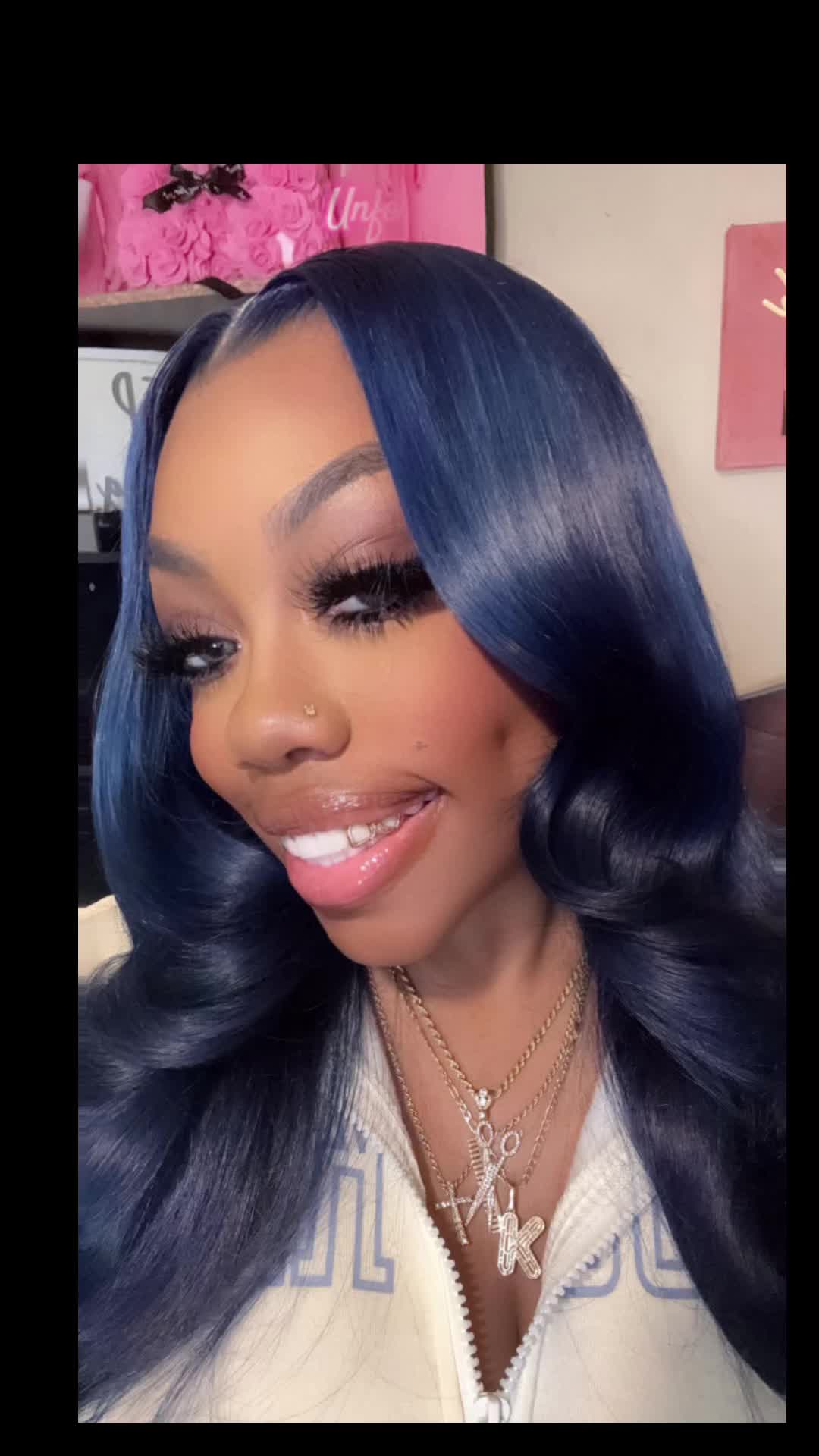 @Mya🌸