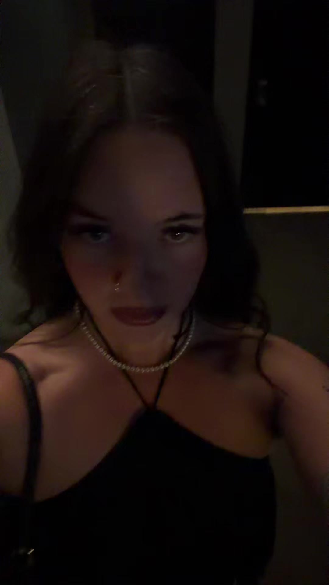 @bomb.com