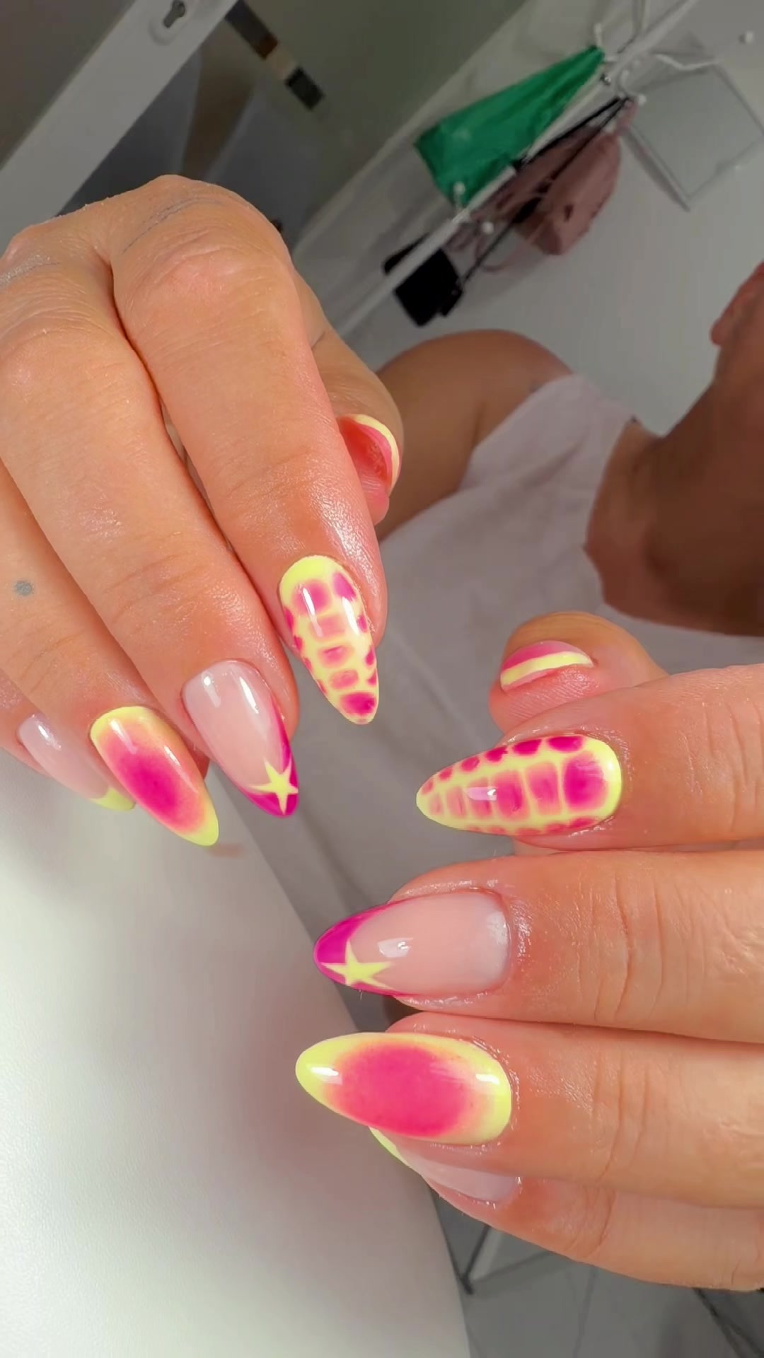 @Dumi Dumis nails