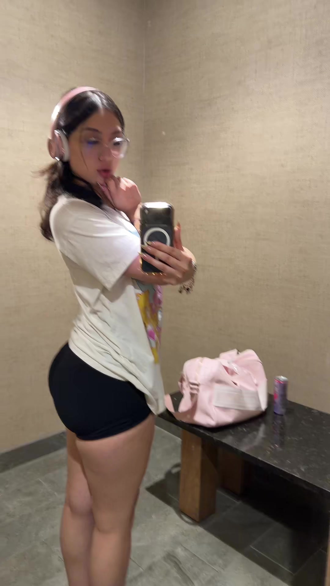 @gigi