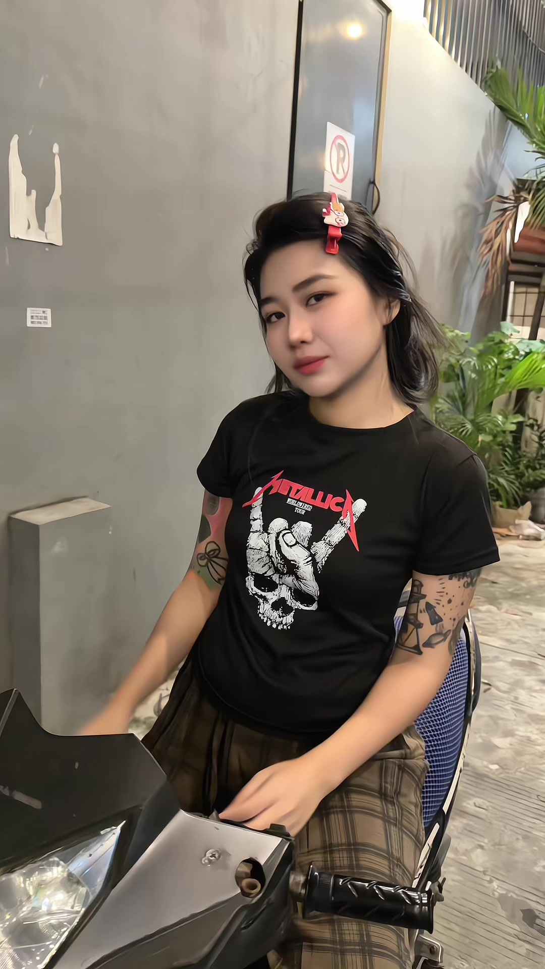 @chayawalx
