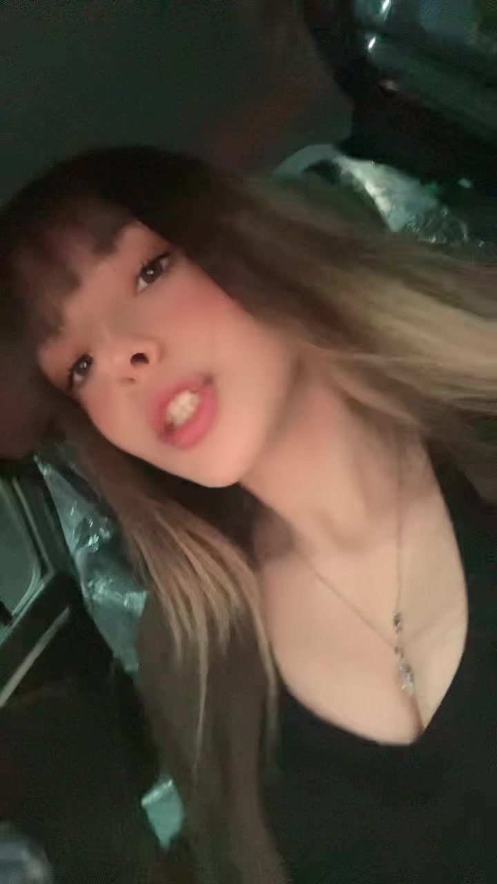 @Maralvivi