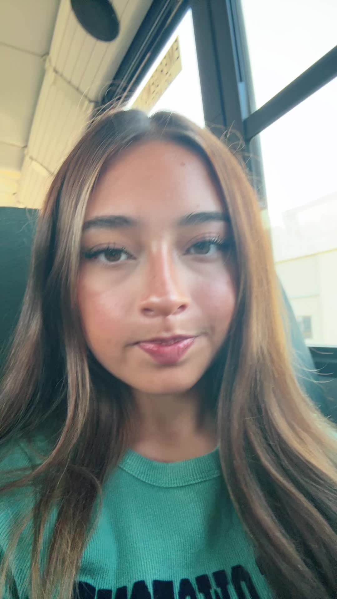 @alejandra