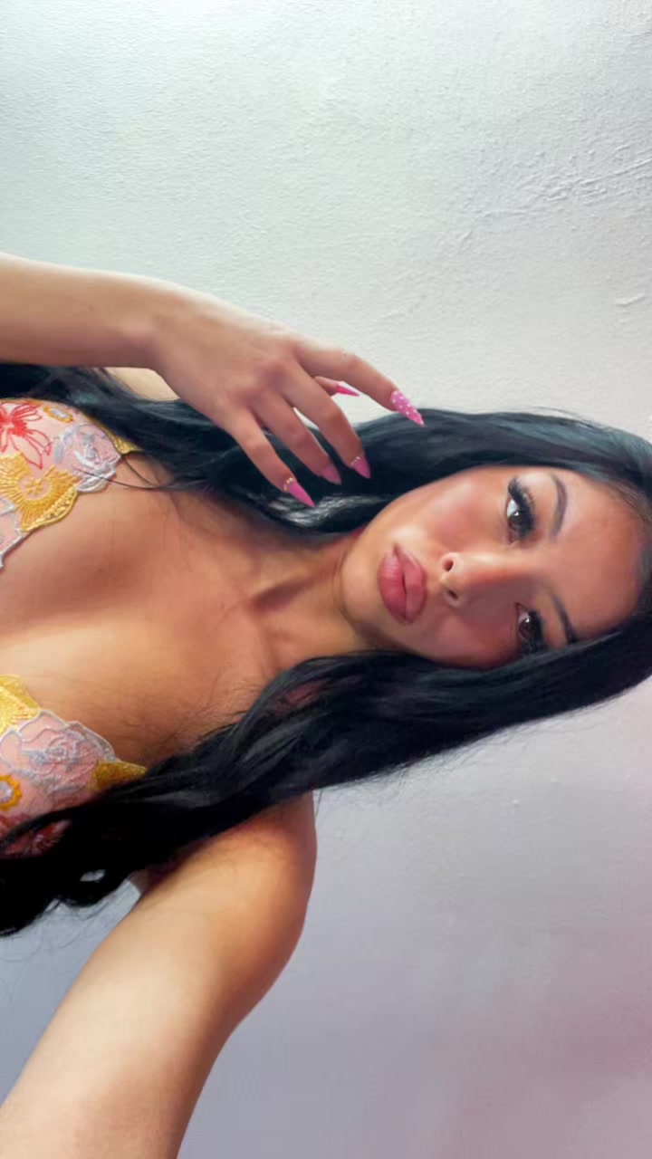 @_candela.bz