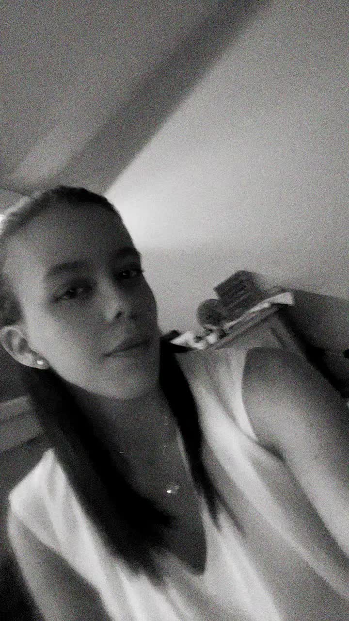 @Prisca 🖤🥀