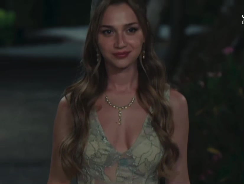 @Lol🧛🏻&zwj;♀️