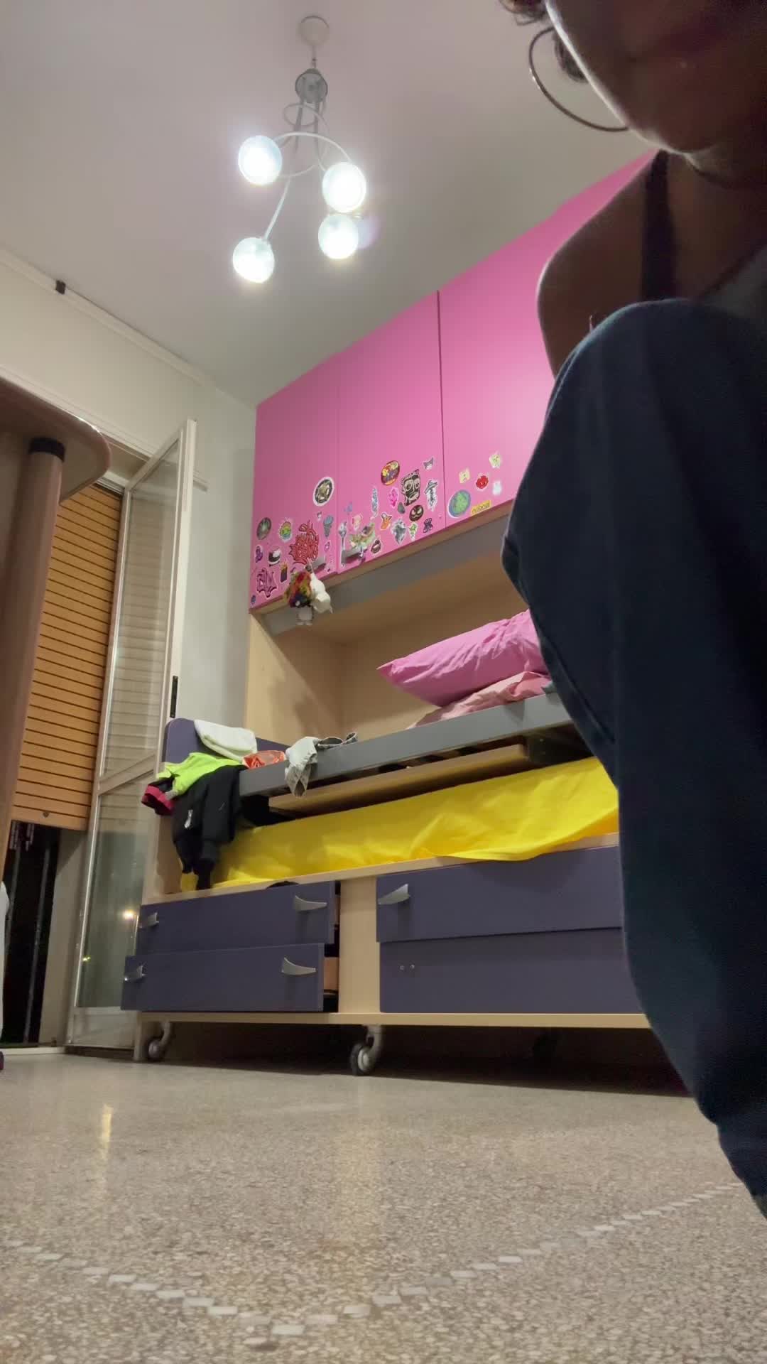 @anna