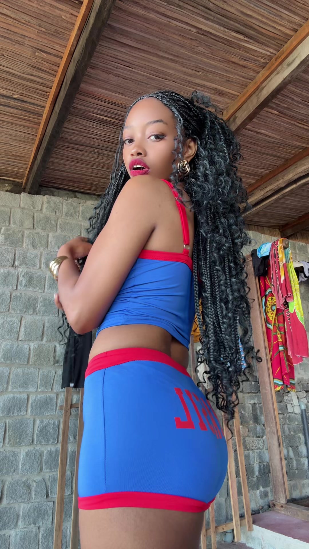 @Laurina Razaiarisoa