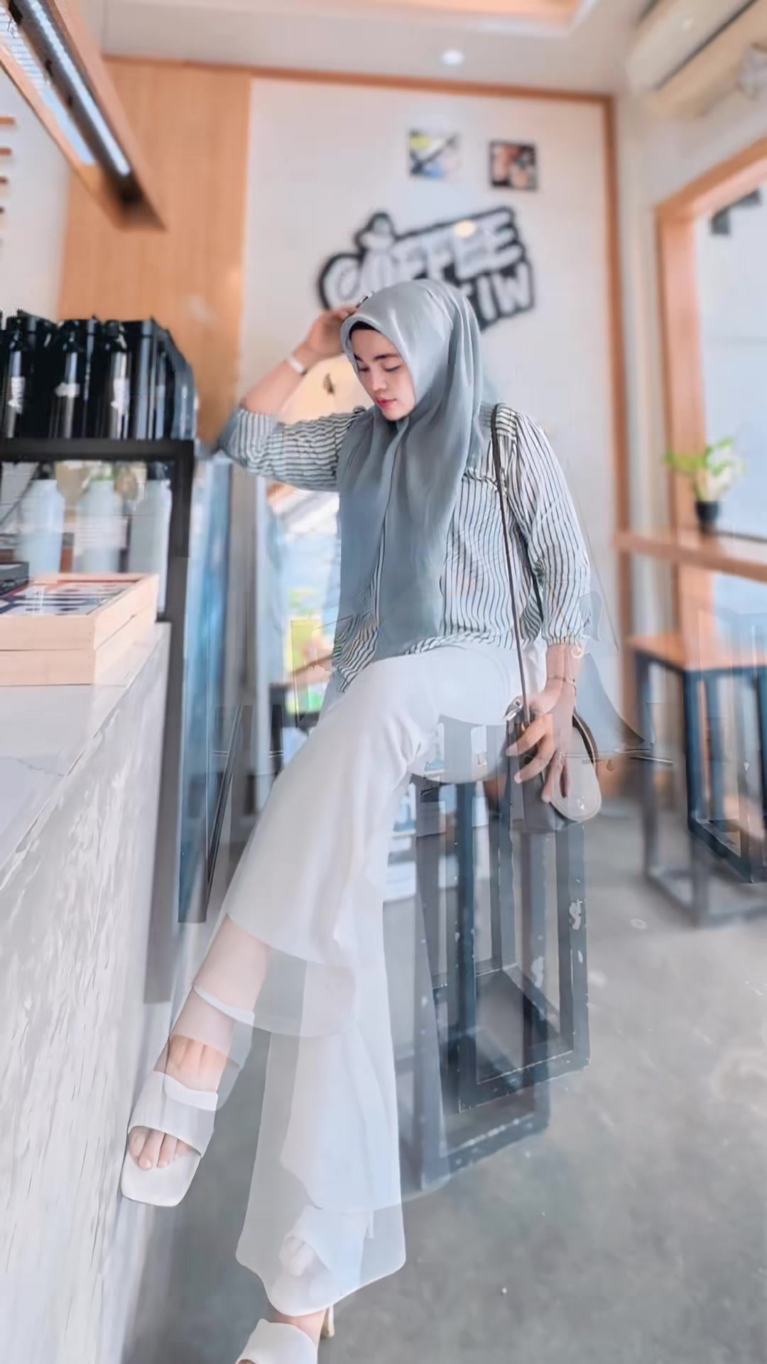 @Chechecyl