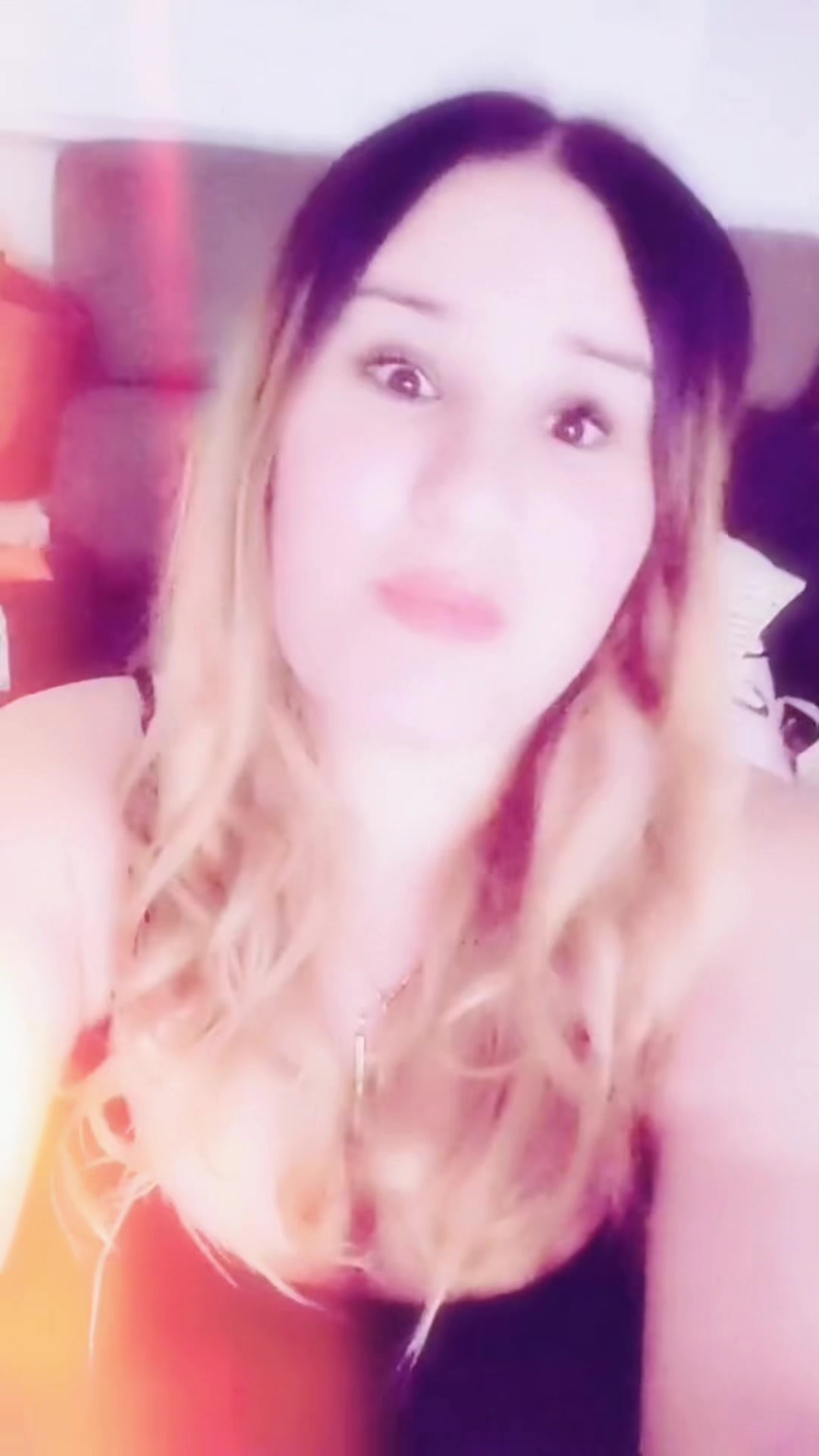 @__tinaaa1598__