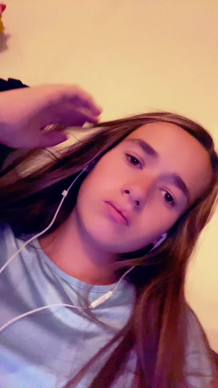 @Girl🤟🏻💁&zwj;♀️