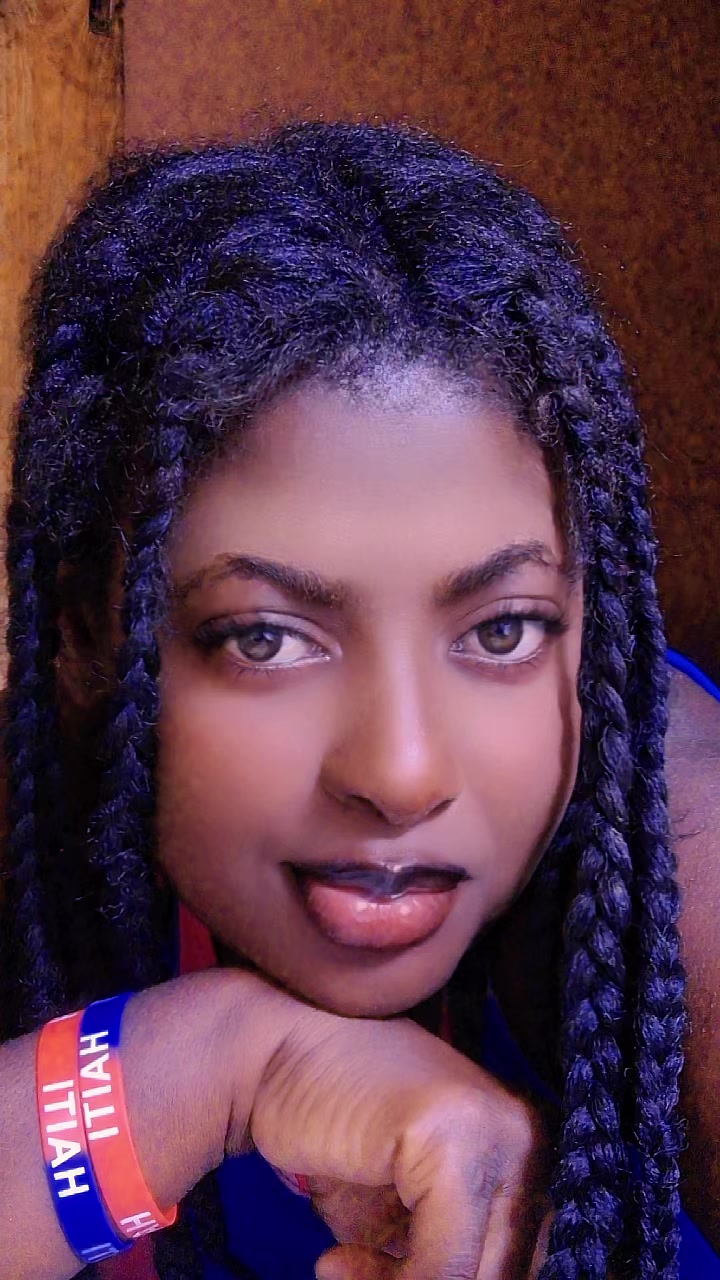 @sherloo la courageuse
