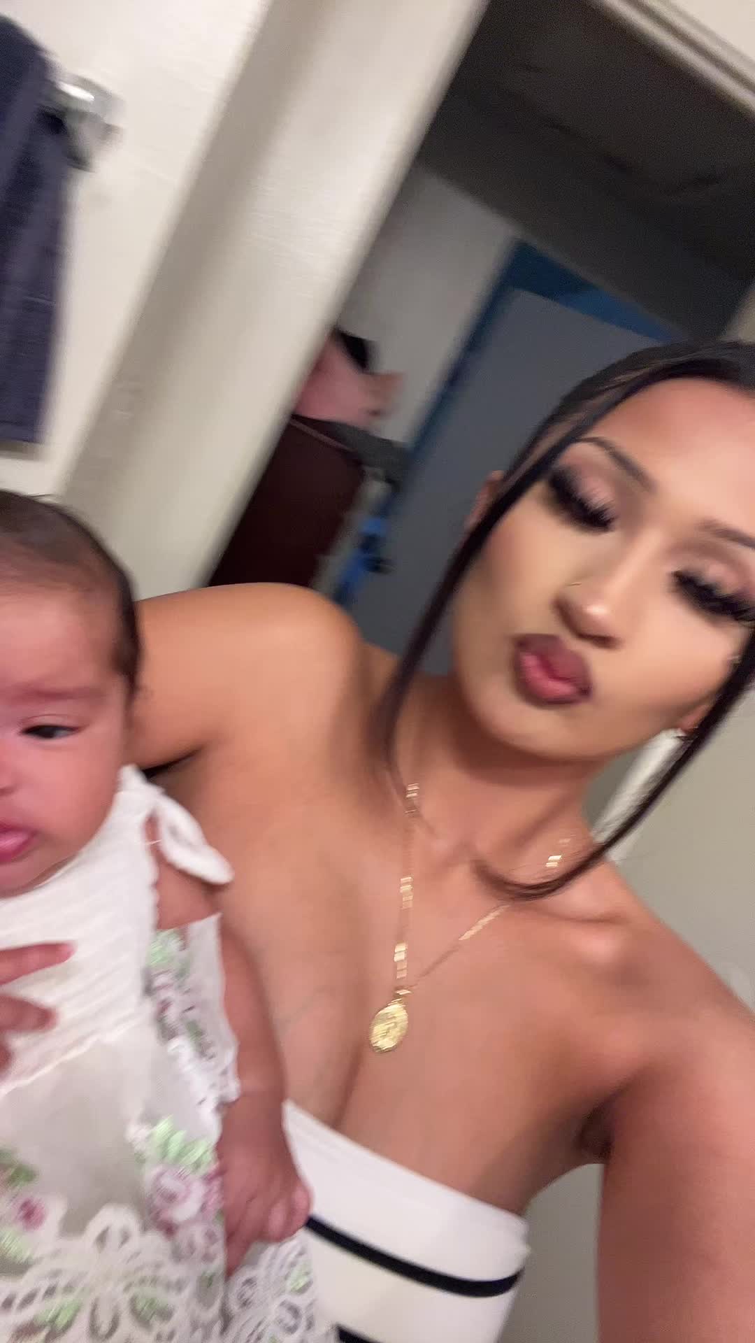 @𝔄