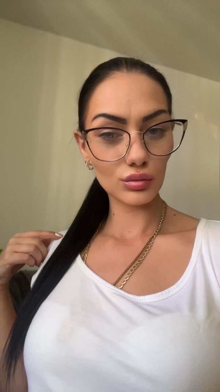 @cherrydevil____
